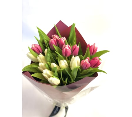 Farmers market tulips