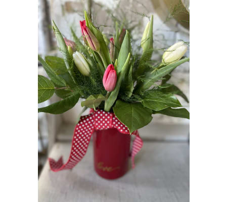 Valentine's Day Dozen Tulips