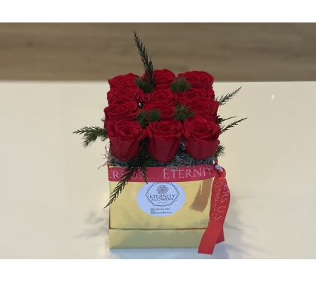 Abella preserved roses