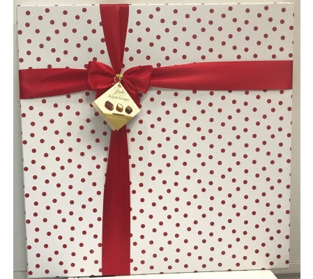 Box of Chocolates, Lg.