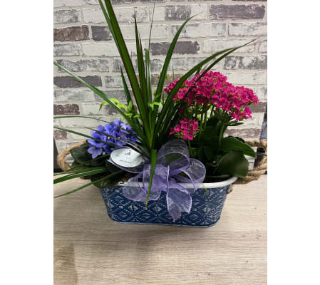 Oval blue tin planter