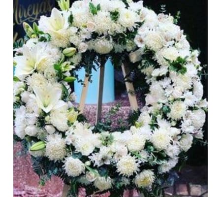 SERENE BLESSINGS STANDING WREATH - WHITE