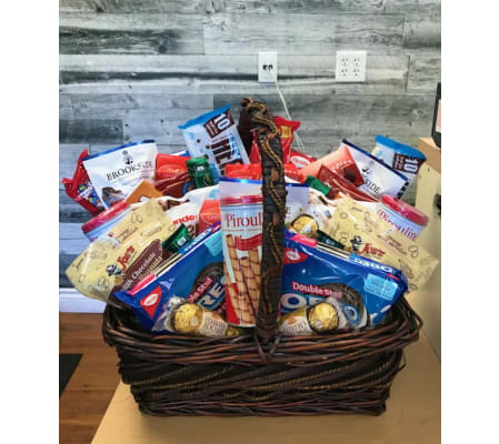 Trick or Treat Candy Basket