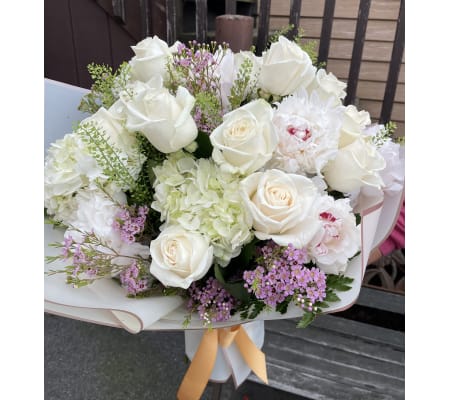 Glamorous  Wrapped Bouquet