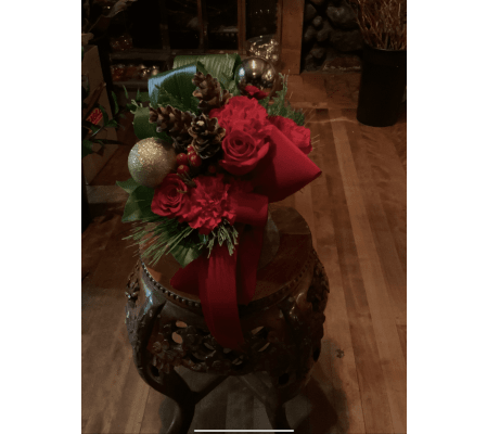 Cone Berry Christmas