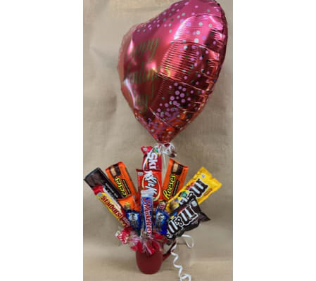 Valentine Day Candy Mug Bouquet
