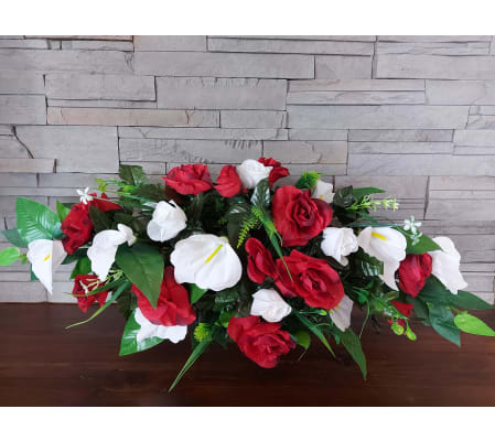 Red Headstone Saddle