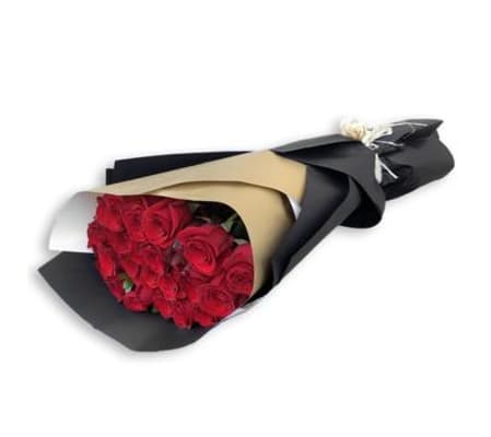 1dozen roses wrapped bouquet