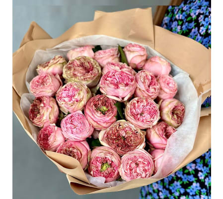 2 Dozen Garden Roses 