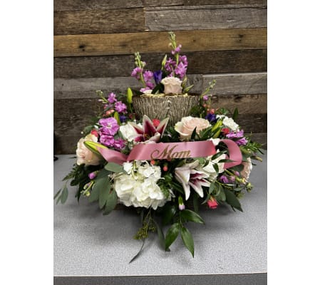 Exquisite Urn Garden Wreath