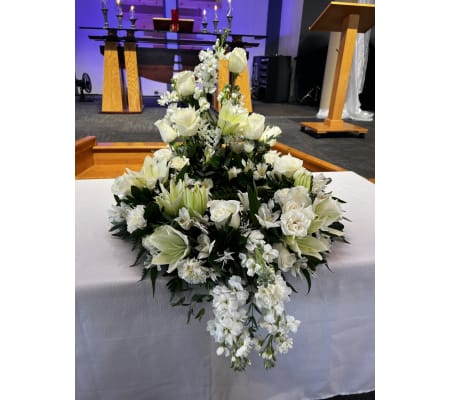 Elegant White Garden Wreath