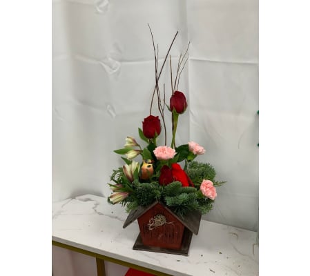 Bird House Christmas Bouquet