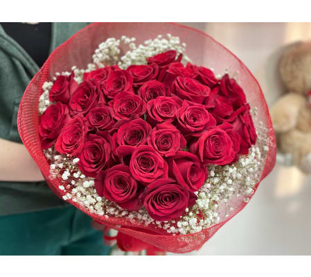 petals and candles romance