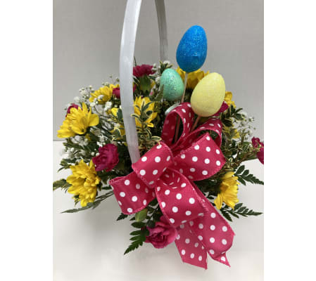 Easter Dainty Daisy Basket
