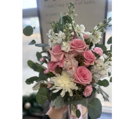 Blushing Queen Bouquet