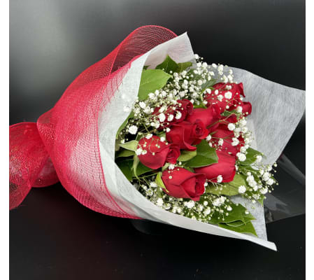 Red Rose Presentation Bouquet