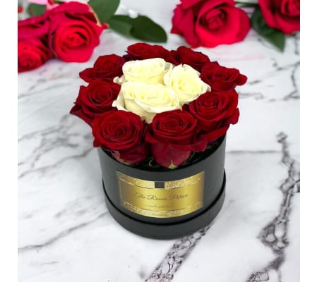 lovely Roses Box