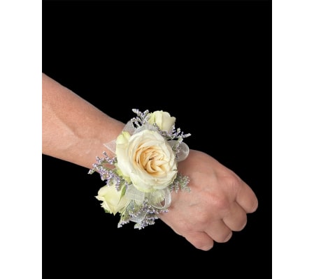 Modern and Beautiful Snap Bracelet Corsage