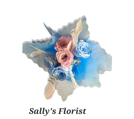 Sally's Preserved - Blush & Breeze Roses