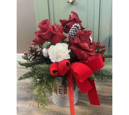 Merry Tin Arrangement