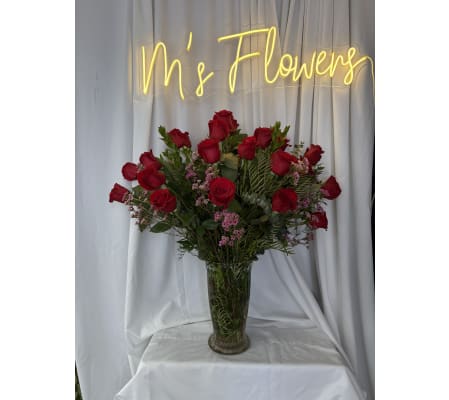 2dz roses in vase 25