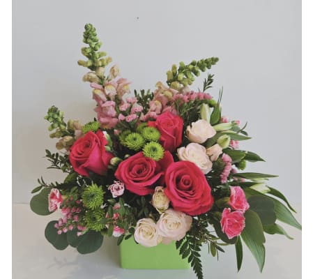 Flower Trends Garden Girl