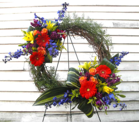 Grapevine with 2-3 swags of flowers