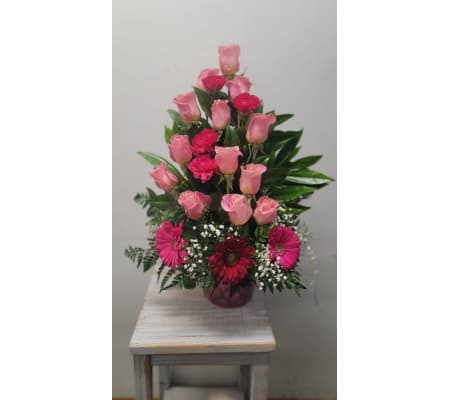 Blushing Bloom Delight