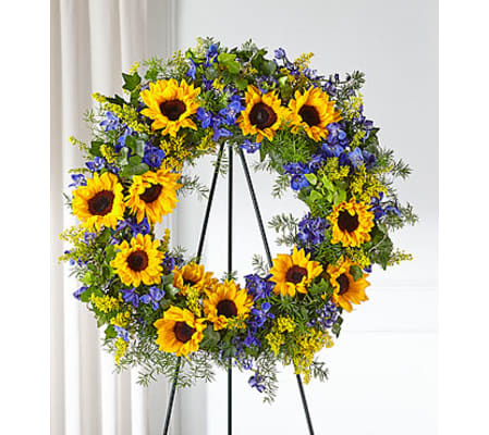 Bright Rays Wreath