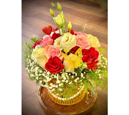 Rosy Whispers Basket