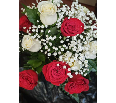 INTERNATIONAL WOMANS DAY WRAPPED BOUQUET WITH CHOCLATES