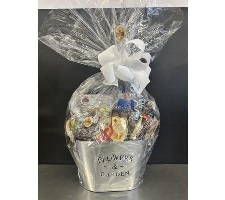 Jumbo Nutty Chocolatier Goodie basket