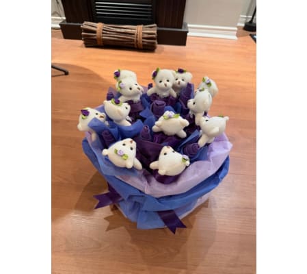 Roung Teddy Bear Bouquet 