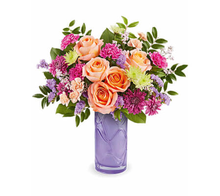 Teleflora's Pretty Daydream Bouquet