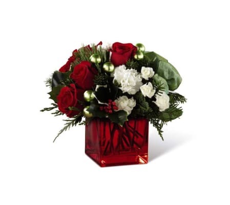 The FTD® Merry & Bright™ Bouquet