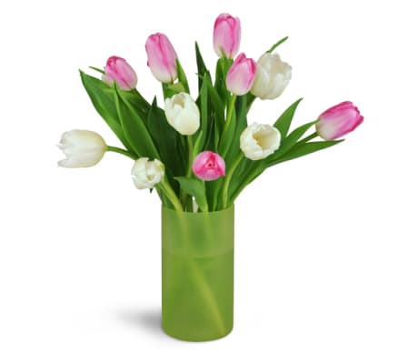 Spring Breezes Tulip Bouquet™