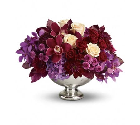Teleflora's Lush and Lovely