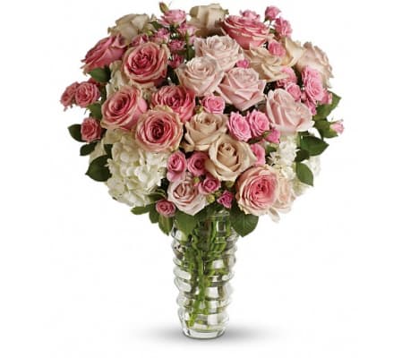 Luxe be a Lady by Teleflora