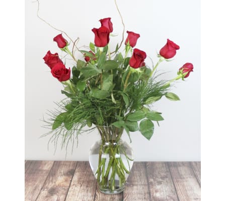 Rudy's Classic Dozen Red Roses