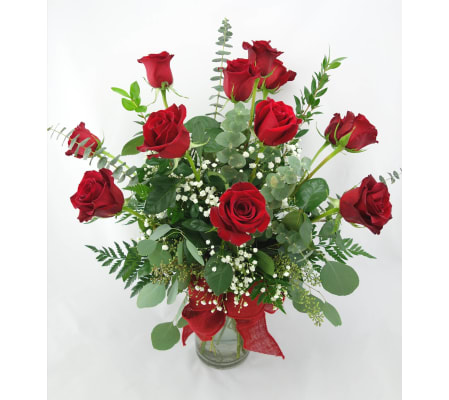 The Classic Dozen Roses
