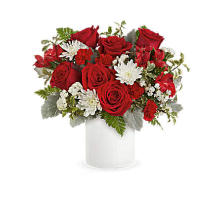 The Teleflora's Lush Love Bouquet