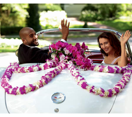 The FTD® Promise of Love™ Car Décor