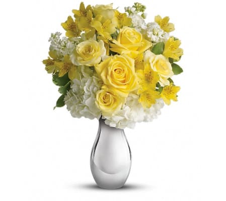 Teleflora's So Pretty Bouquet