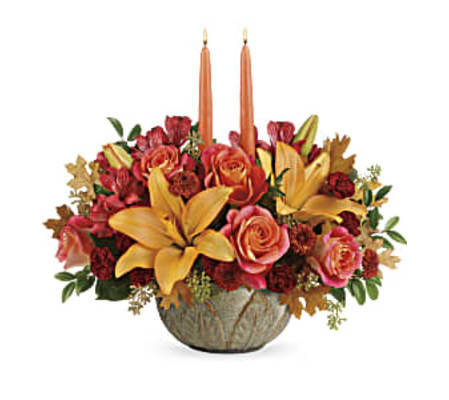 Teleflora's Artistic Glow Centerpiece
