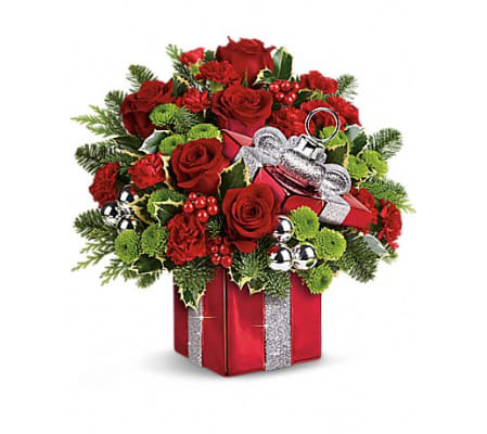 Teleflora's Gift Wrapped Bouquet