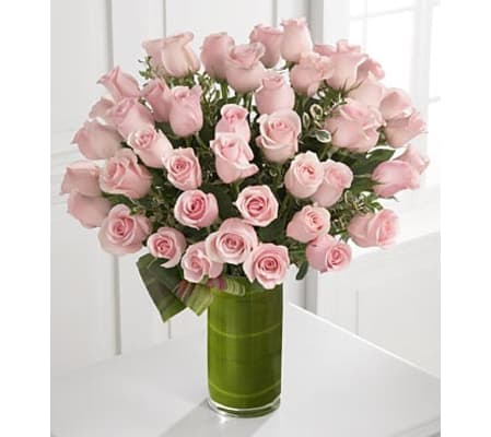 Delighted Luxury Rose Bouquet