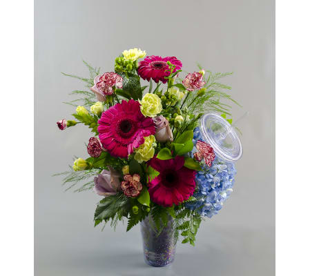 Sips' N Blooms