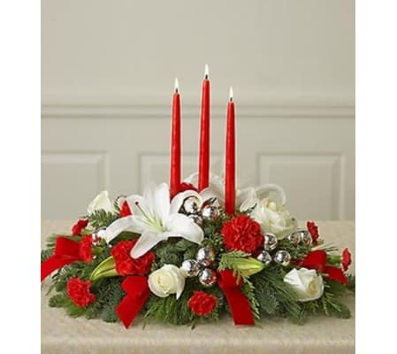 Classic Christmas Centerpiece