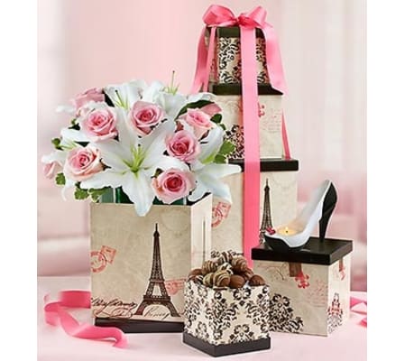 Fashionista Mom™ Bouquet with Votive and Choc