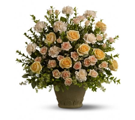 Teleflora's Rose Remembrance